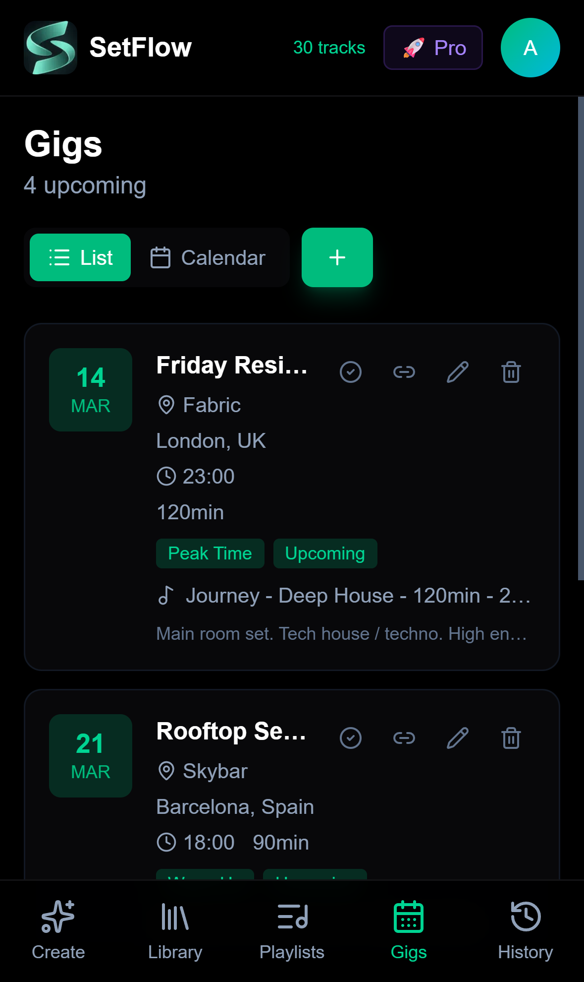 SetFlow gigs page on mobile showing upcoming gigs at Fabric and Skybar with linked sets and time slots